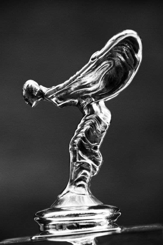 High Contrast version of Rolls Royce Hood Ornament