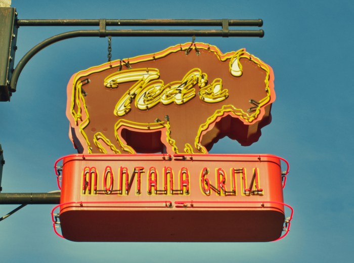 Montana Grill Sign