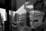 NY reflection mannequin
